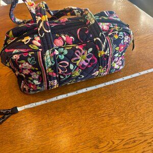 Vera Bradley 100 Handbag in Ribbons